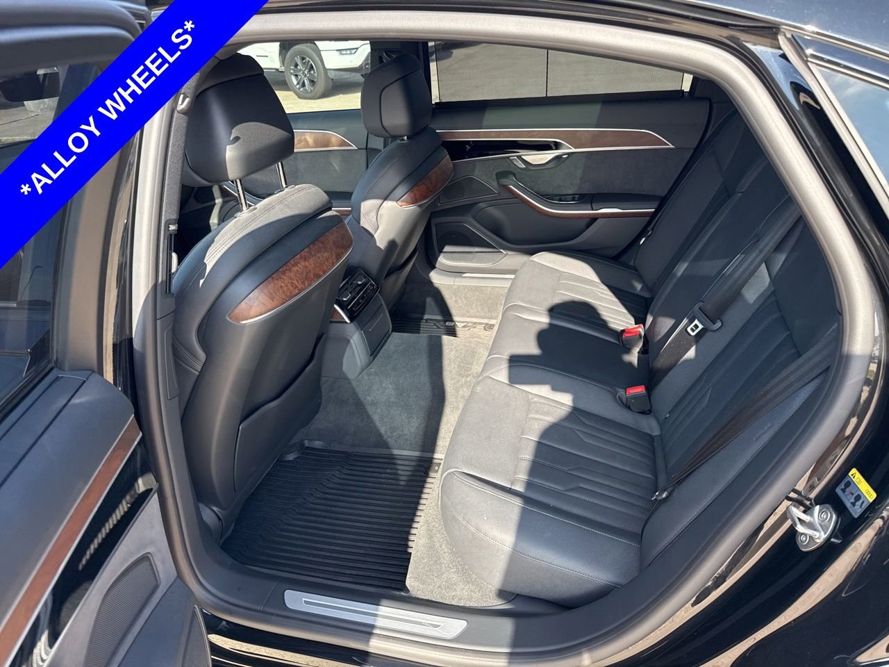 Used 2022 Audi A8 L 3.0T w/ Executive Package AWD/4WD image 6