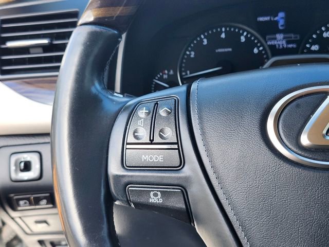 Used 2016 Lexus LS 460 L w/ Ultra Luxury Package image 31