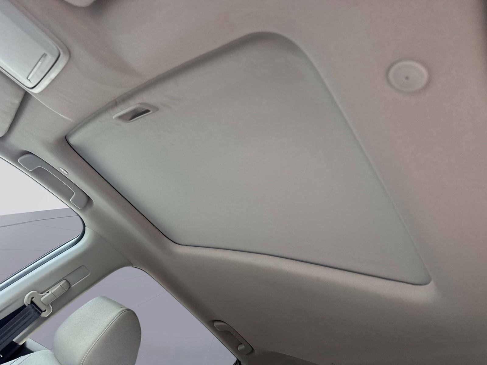 Certified 2025 Honda CR-V EX image 32