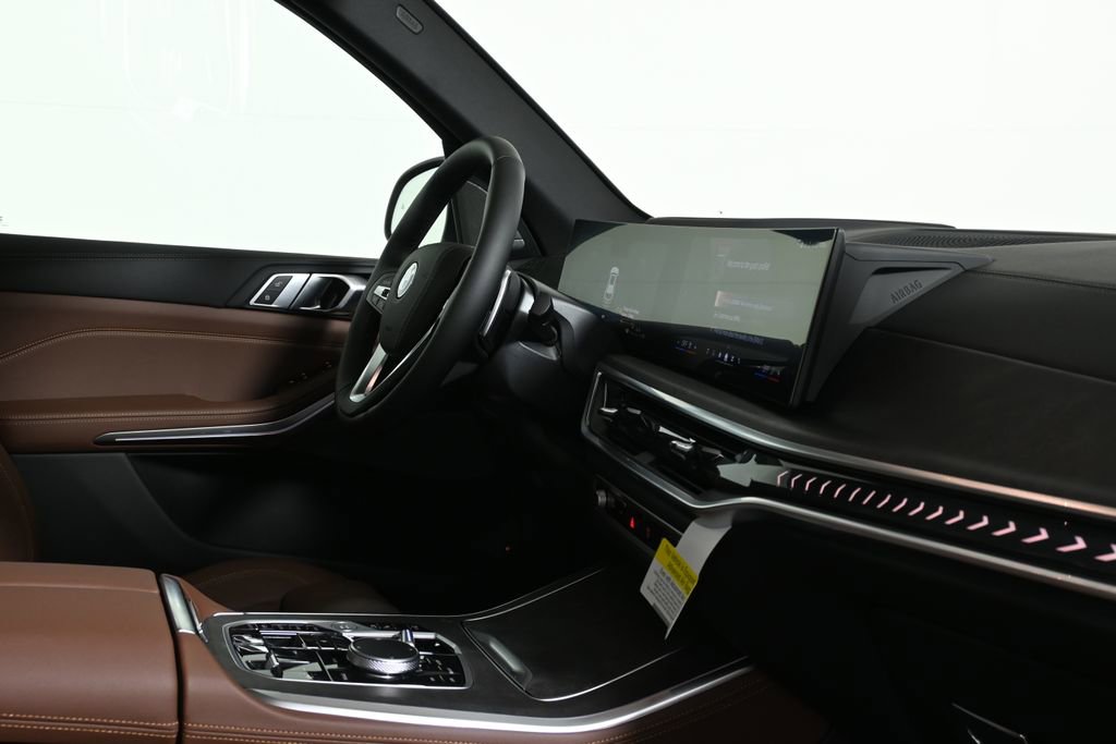 New 2026 BMW X5 xDrive50e AWD/4WD image 32