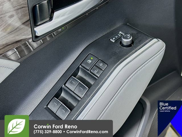 Used 2023 Toyota Highlander Platinum image 21