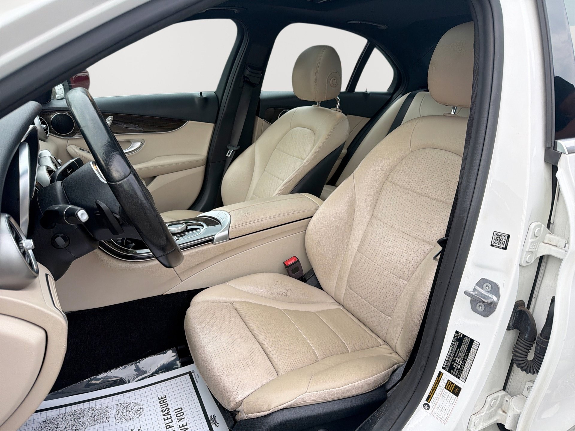 Used 2019 Mercedes-Benz C 300 Sedan image 13
