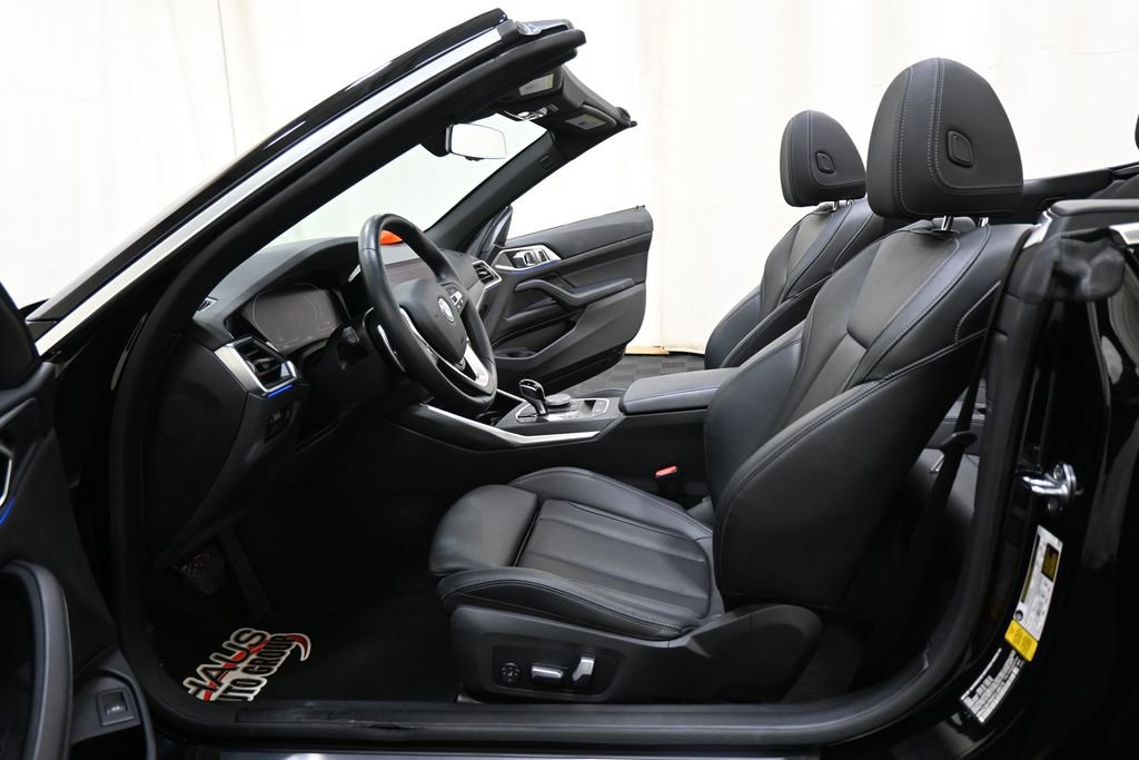 Used 2023 BMW 430i Convertible w/ Premium Package image 7