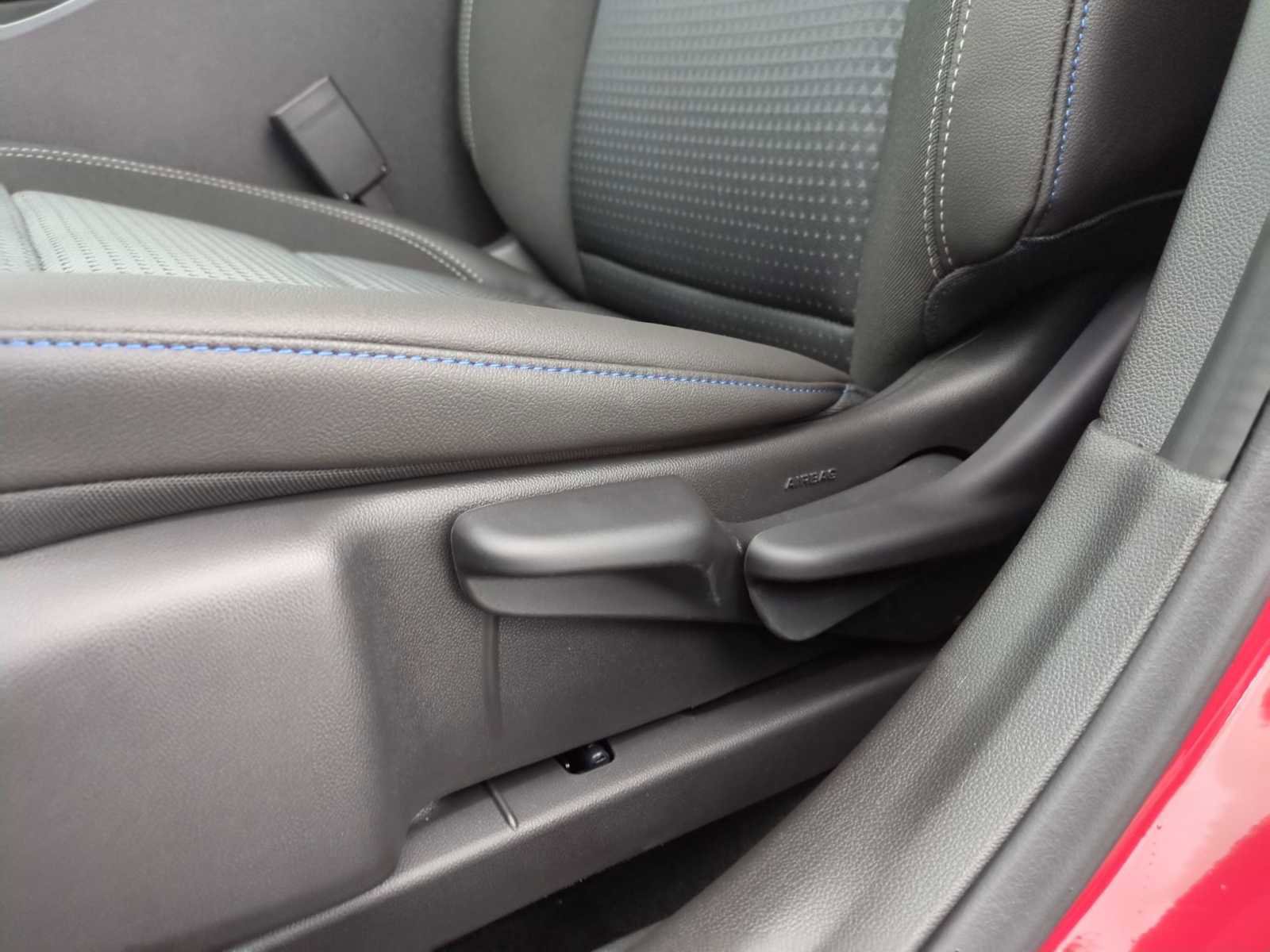 New 2026 Chevrolet Trax LT w/ Driver Confidence Package image 16