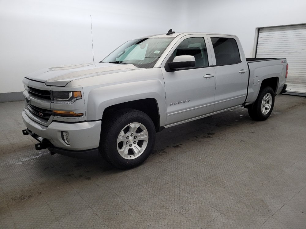 Used 2018 Chevrolet Silverado 1500 LT w/ All Star Edition image 2