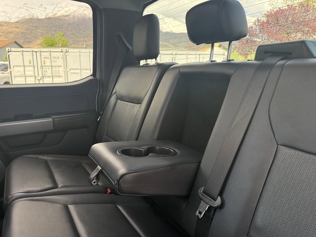 Used 2025 Ford F350 Lariat AWD/4WD image 36