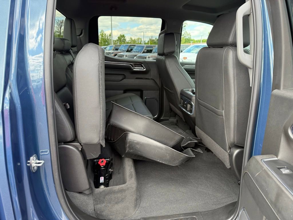 Used 2024 Chevrolet Silverado 1500 LTZ AWD/4WD image 28