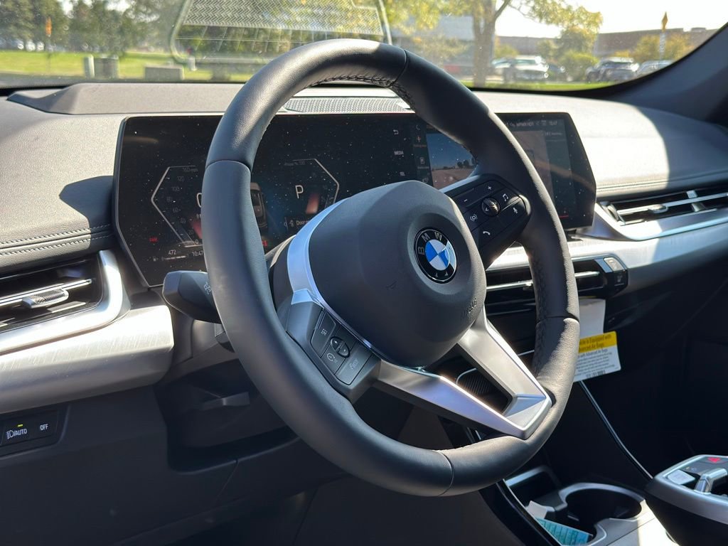 New 2026 BMW X1 xDrive28i w/ Technology Package AWD/4WD image 18