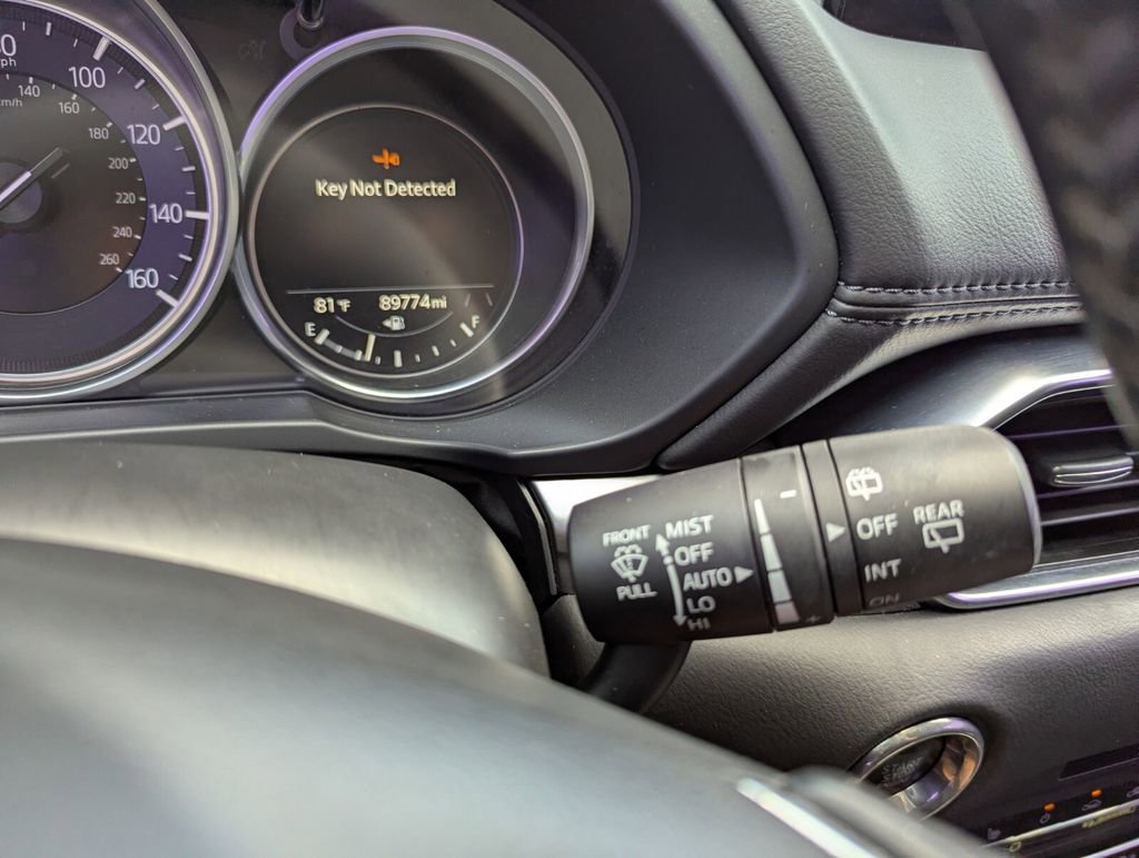 Used 2021 MAZDA CX-5 Touring image 18