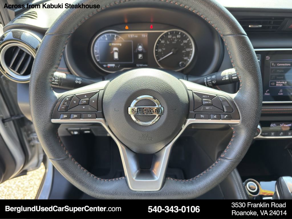 Used 2020 Nissan Kicks SR w/ Exterior Package image 19