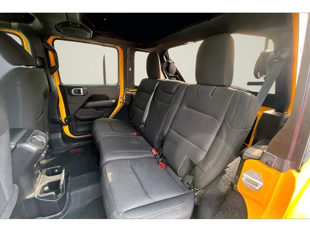 Used 2019 Jeep Wrangler Unlimited Sahara w/ Uconnect 4C Nav & Sound Group image 22