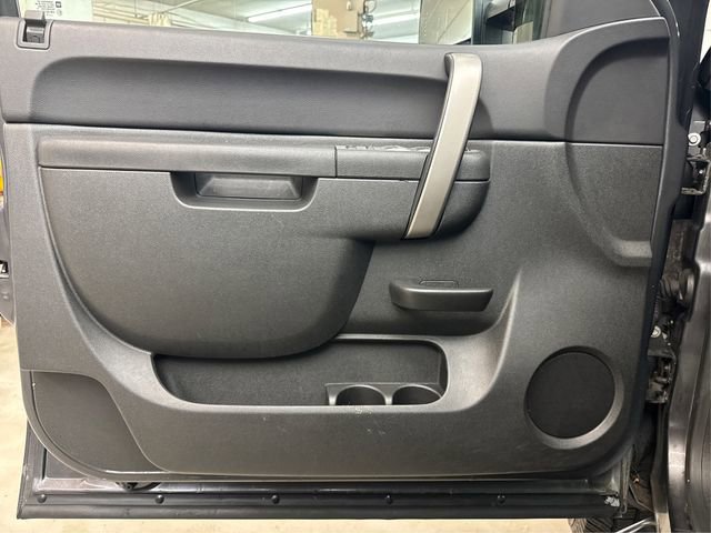 Used 2010 GMC Sierra 2500 SLE w/ SLE Preferred Package image 24