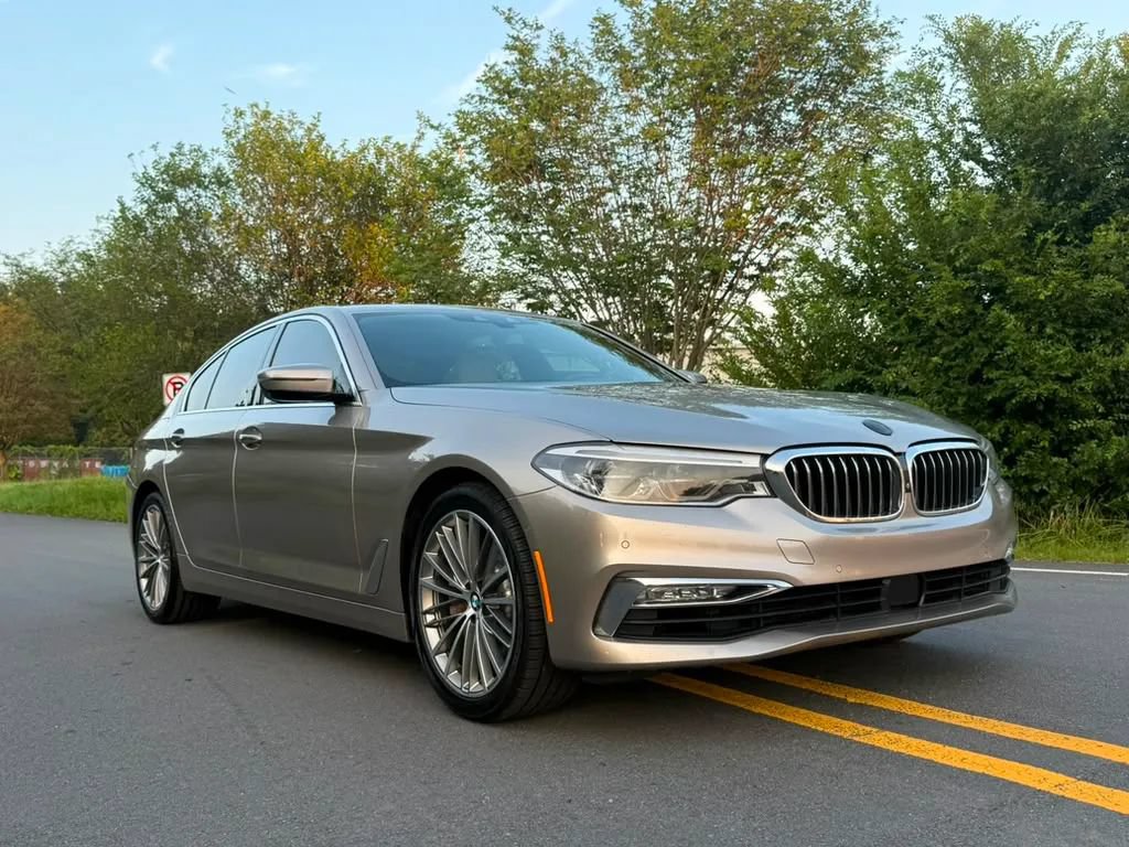 Used 2017 BMW 530i RWD image 7