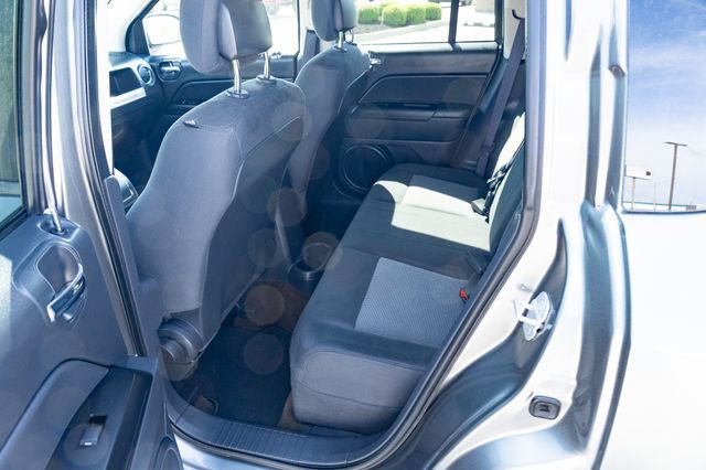 Used 2014 Jeep Compass Sport image 30