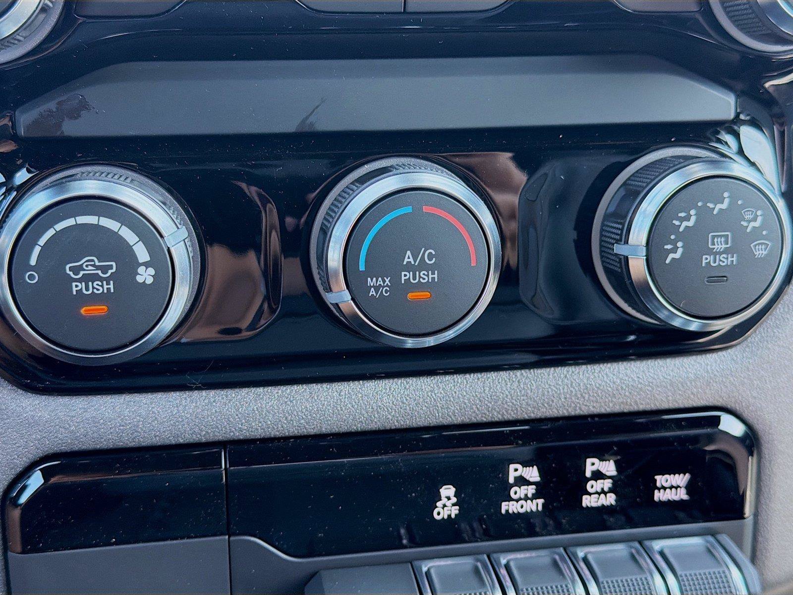 New 2026 RAM 1500 Tradesman AWD/4WD image 21