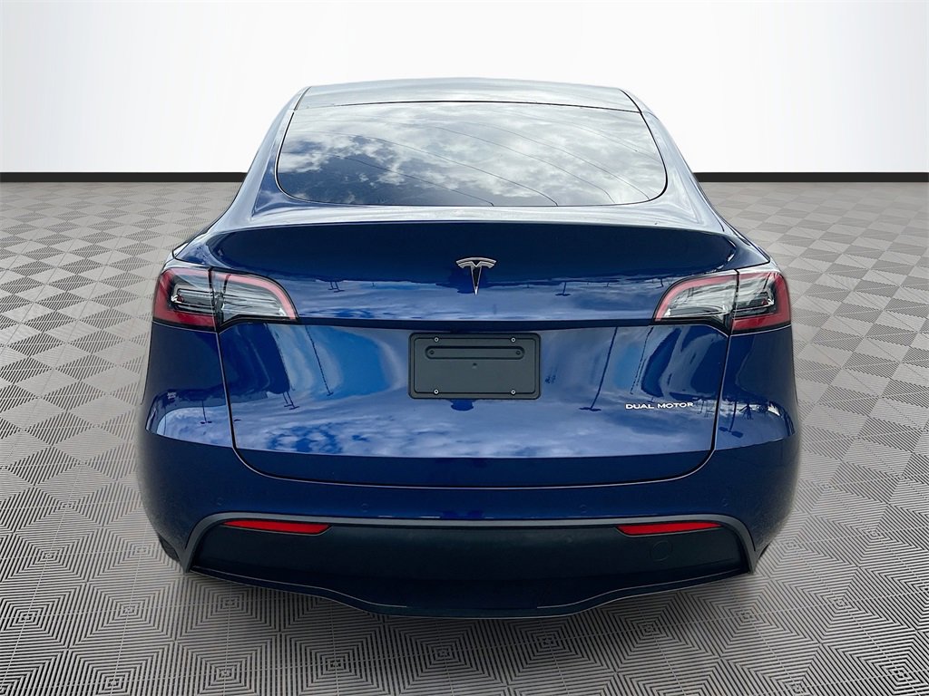 Used 2020 Tesla Model Y Long Range image 6