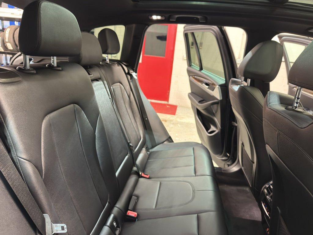 Used 2021 BMW X3 xDrive30i w/ Convenience Package image 27