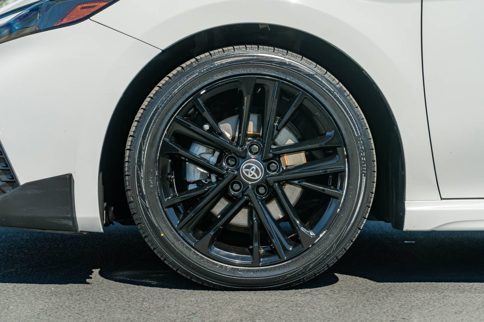 Certified 2025 Toyota Camry SE FWD image 6