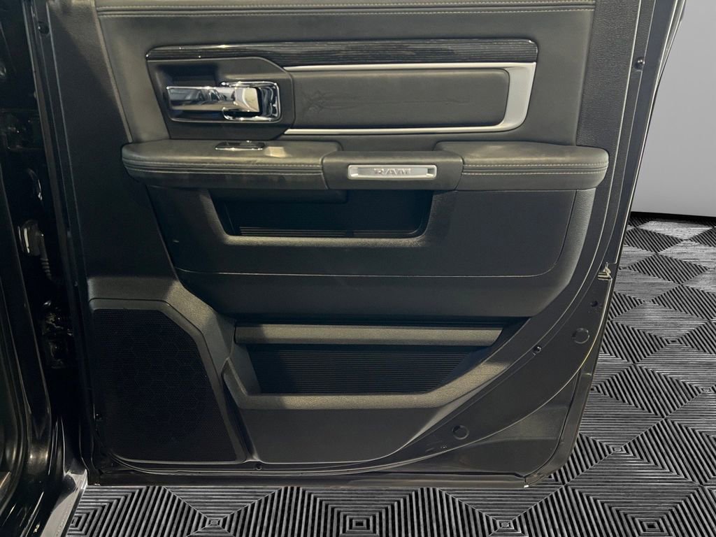 Used 2015 RAM 1500 Limited image 16