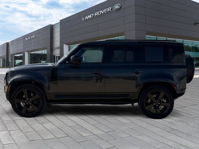 Certified 2026 Land Rover Defender 110 X-Dynamic SE AWD/4WD image 2