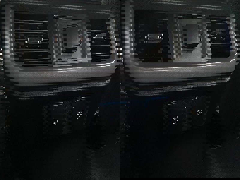 Used 2023 Ford F150 Lightning Lariat image 44