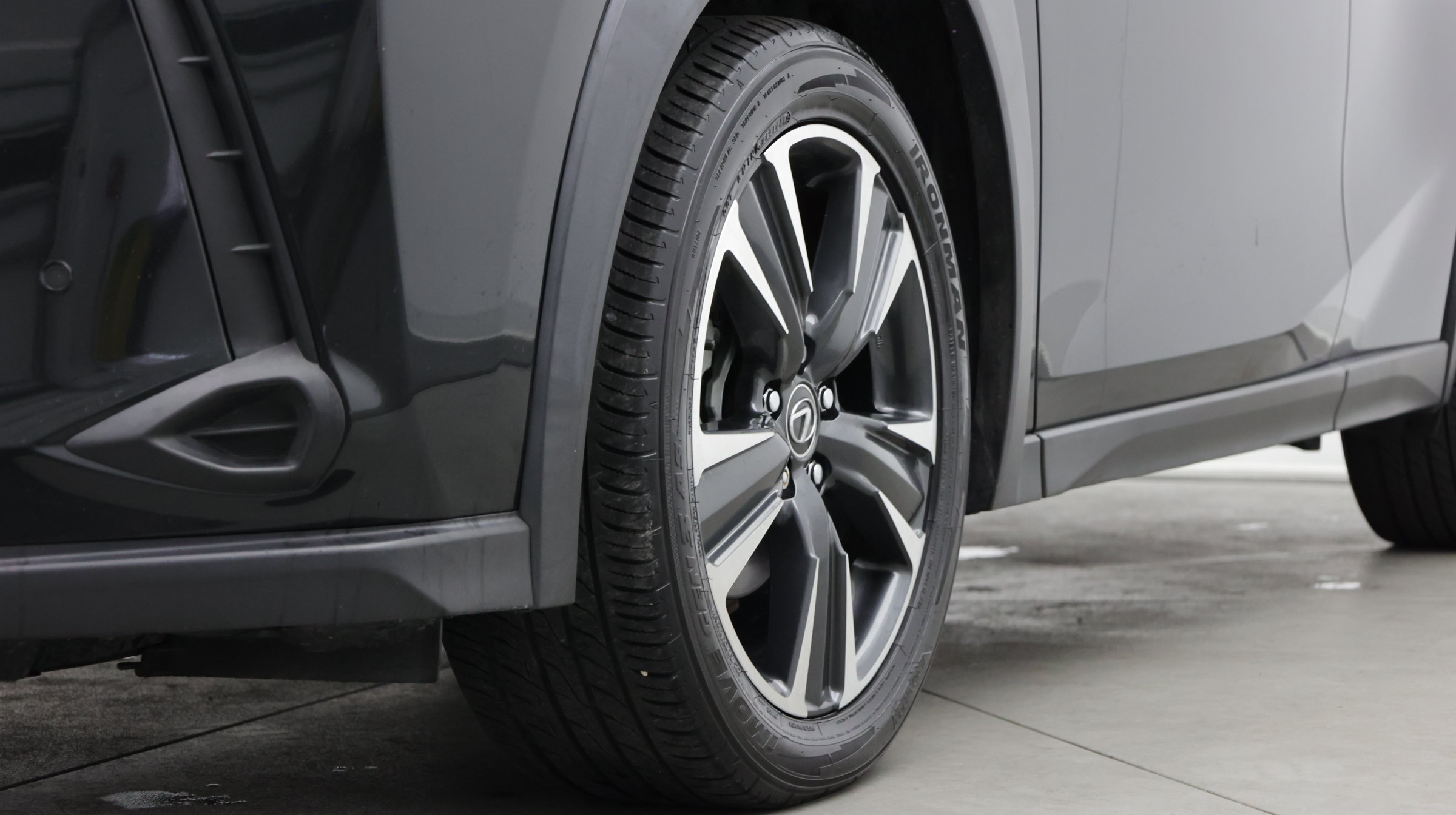 Used 2021 Lexus UX 200 w/ Accessory Package (Z2) FWD image 11