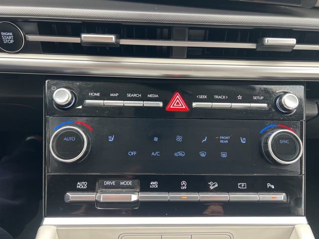 Used 2025 Hyundai Santa Fe SEL image 19