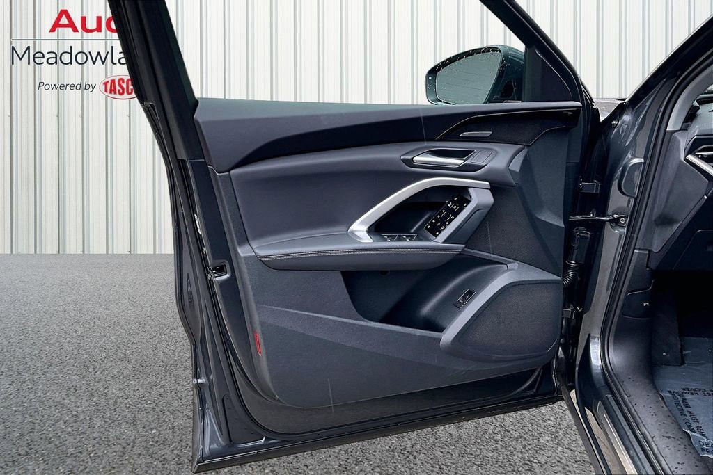 Used 2025 Audi Q5 Premium Plus w/ Premium Plus image 20