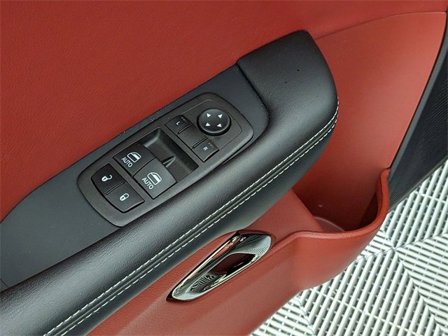 Used 2023 Dodge Challenger SRT Hellcat image 11