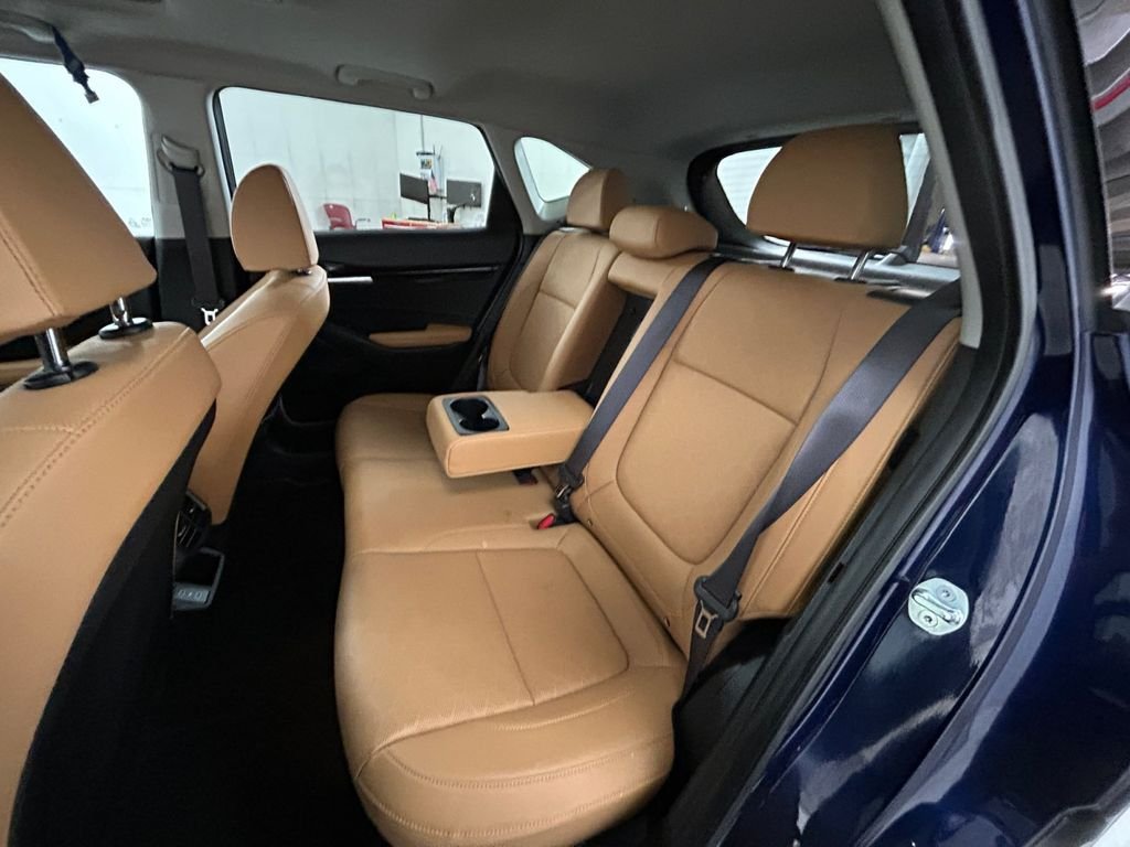 Used 2025 Kia Seltos EX w/ EX Sunroof Package AWD/4WD image 19