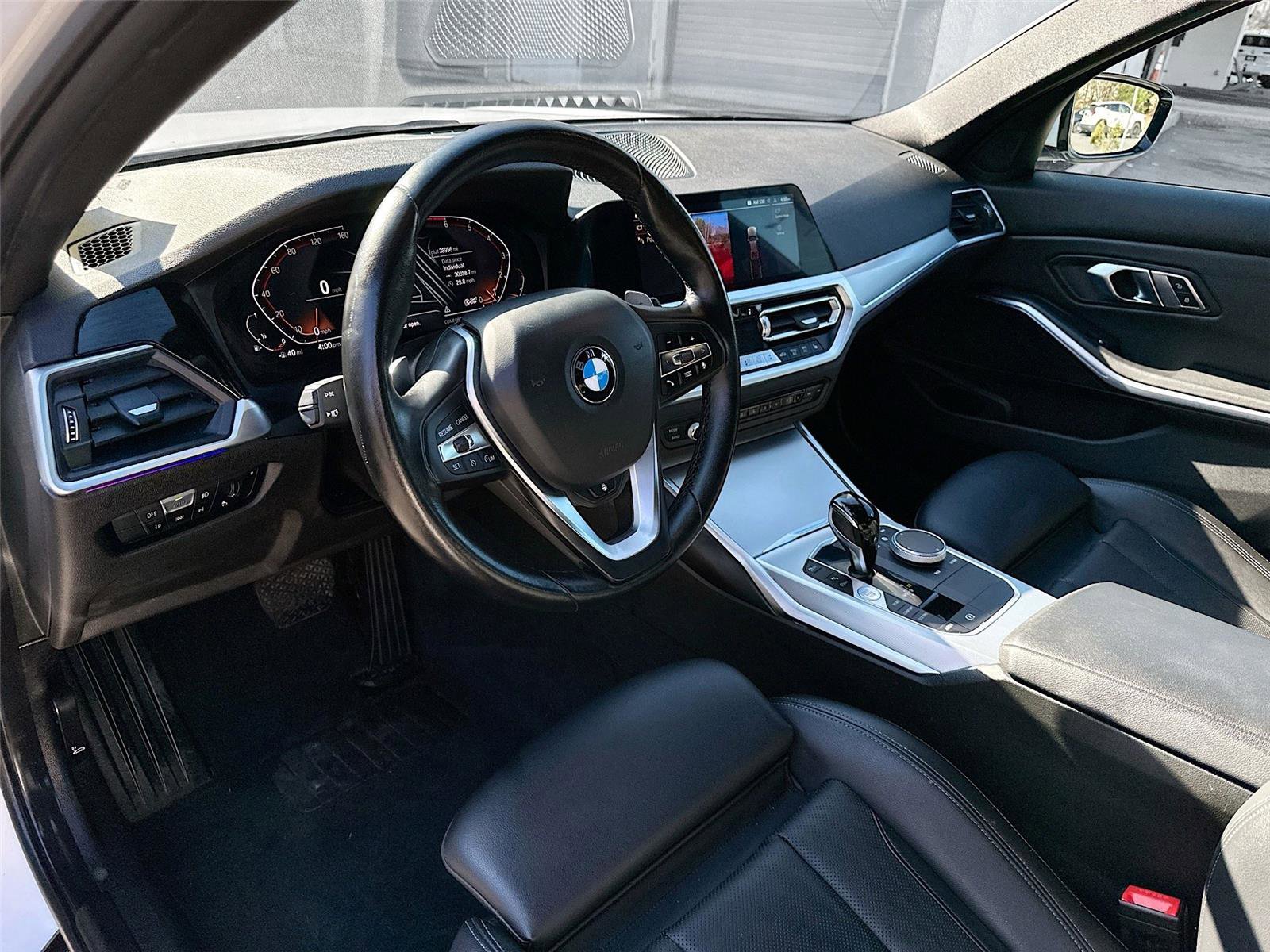 Used 2022 BMW 330i xDrive Sedan w/ Premium Package 2 image 9