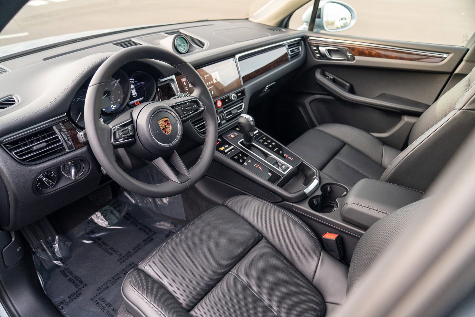 New 2026 Porsche Macan S image 4