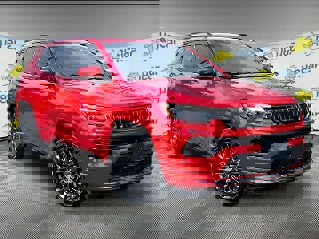 Used 2023 Jeep Compass Limited w/ Elite Group for (Red) Edition image 1
