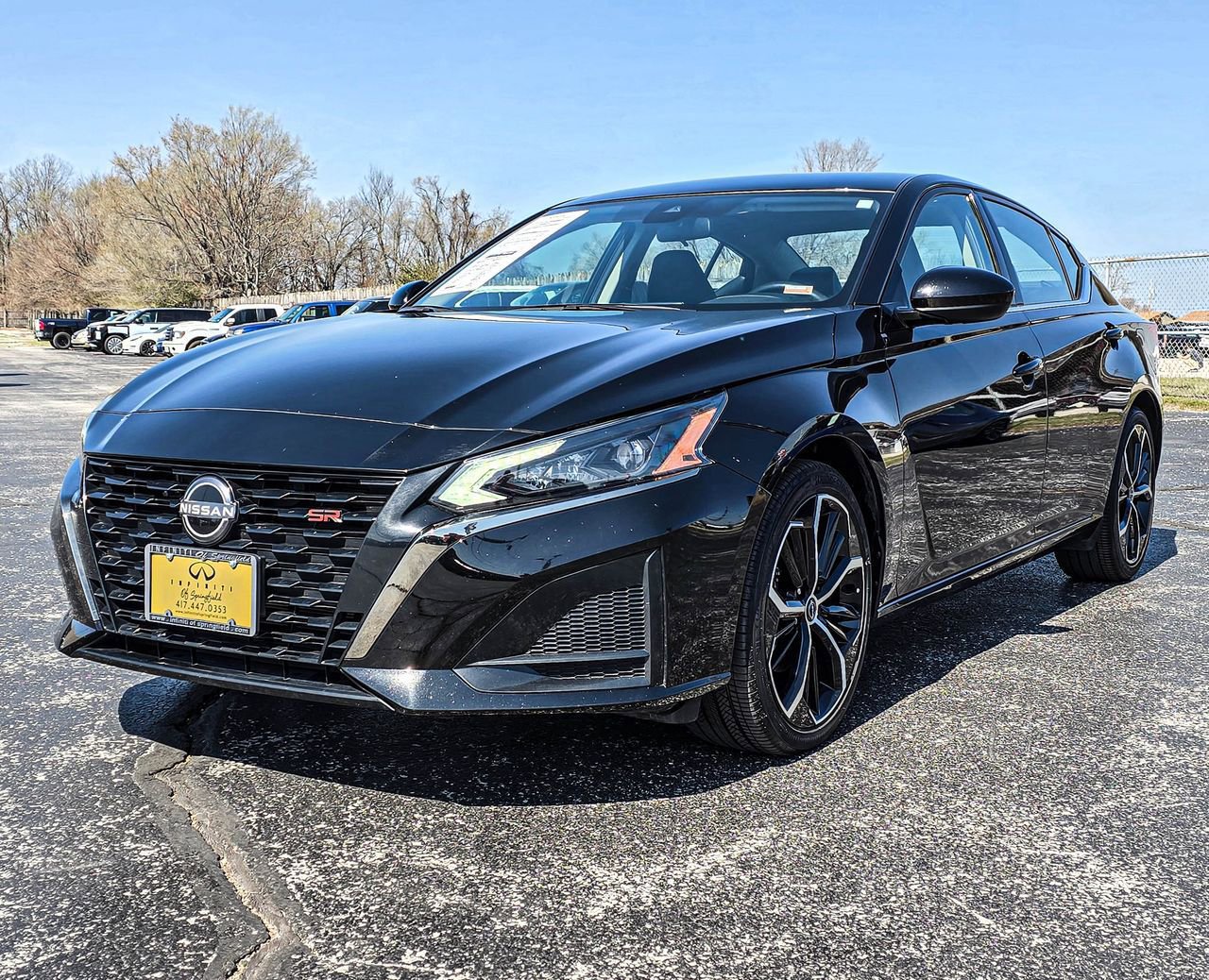 Used 2025 Nissan Altima 2.5 SR image 9