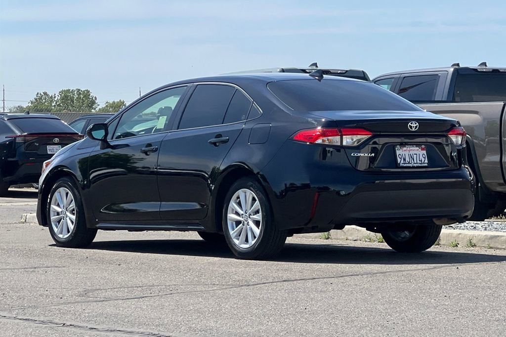 Certified 2026 Toyota Corolla LE w/ LE Premium Package image 7