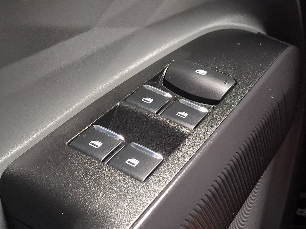 Used 2024 Ford Maverick XL FWD image 28
