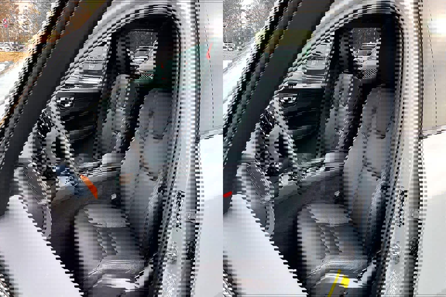 Certified 2024 Volvo XC60 B5 Plus w/ Protection Package Premier image 9