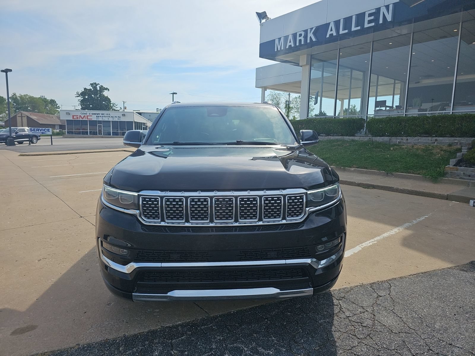 Used 2023 Jeep Grand Wagoneer Series II AWD/4WD image 8