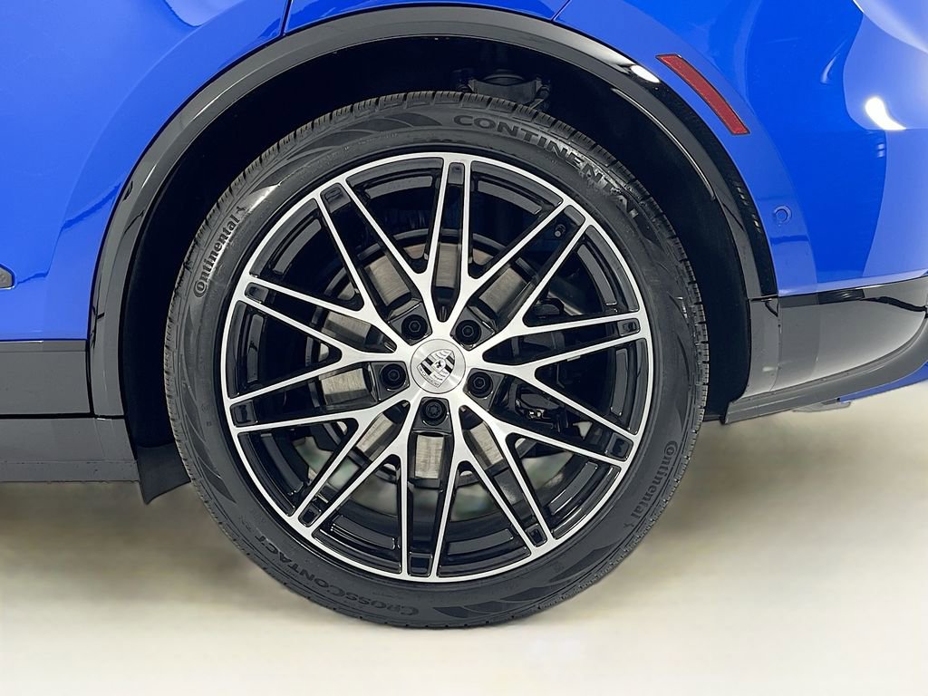 New 2026 Porsche Macan 4 Electric image 29