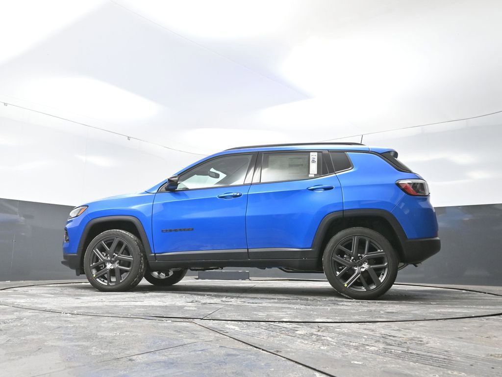New 2026 Jeep Compass Latitude AWD/4WD image 57