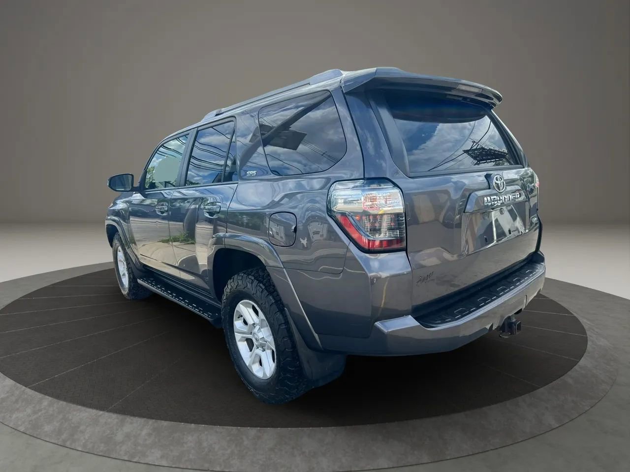Used 2016 Toyota 4Runner Limited AWD/4WD image 7