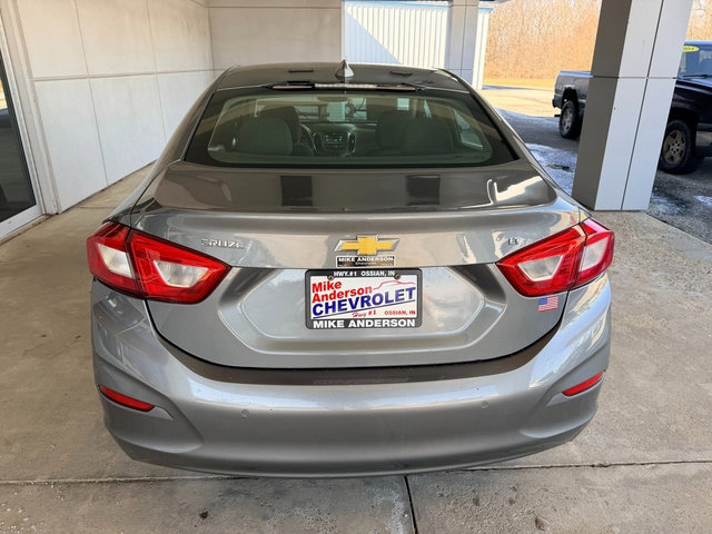 Used 2018 Chevrolet Cruze LT w/ Convenience Package image 8