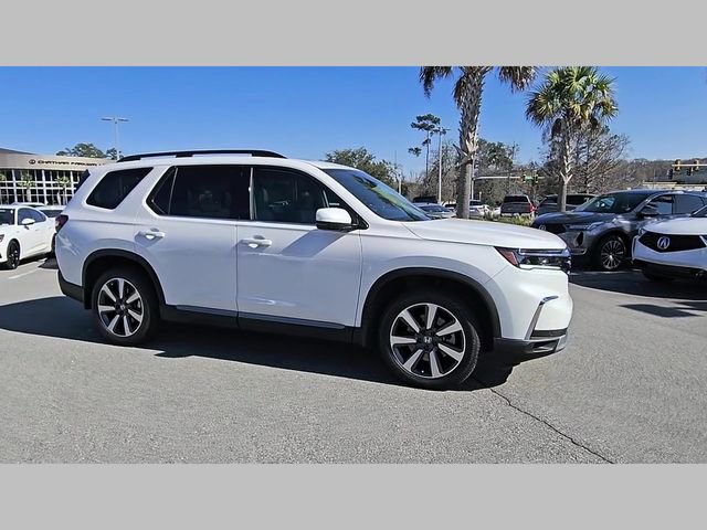 Used 2025 Honda Pilot Touring image 30