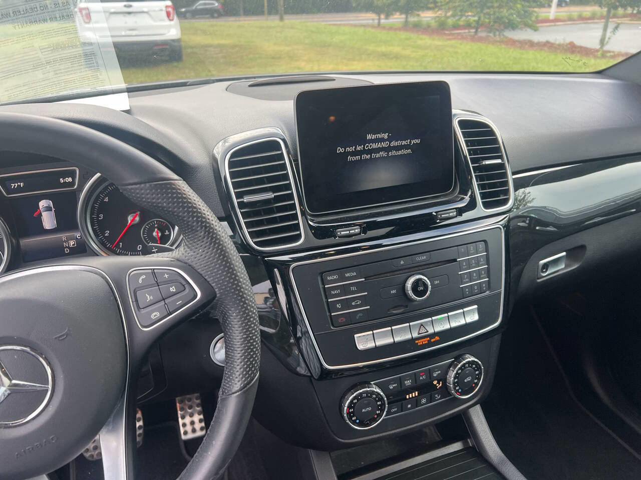 Used 2019 Mercedes-Benz GLE 400 4MATIC image 12