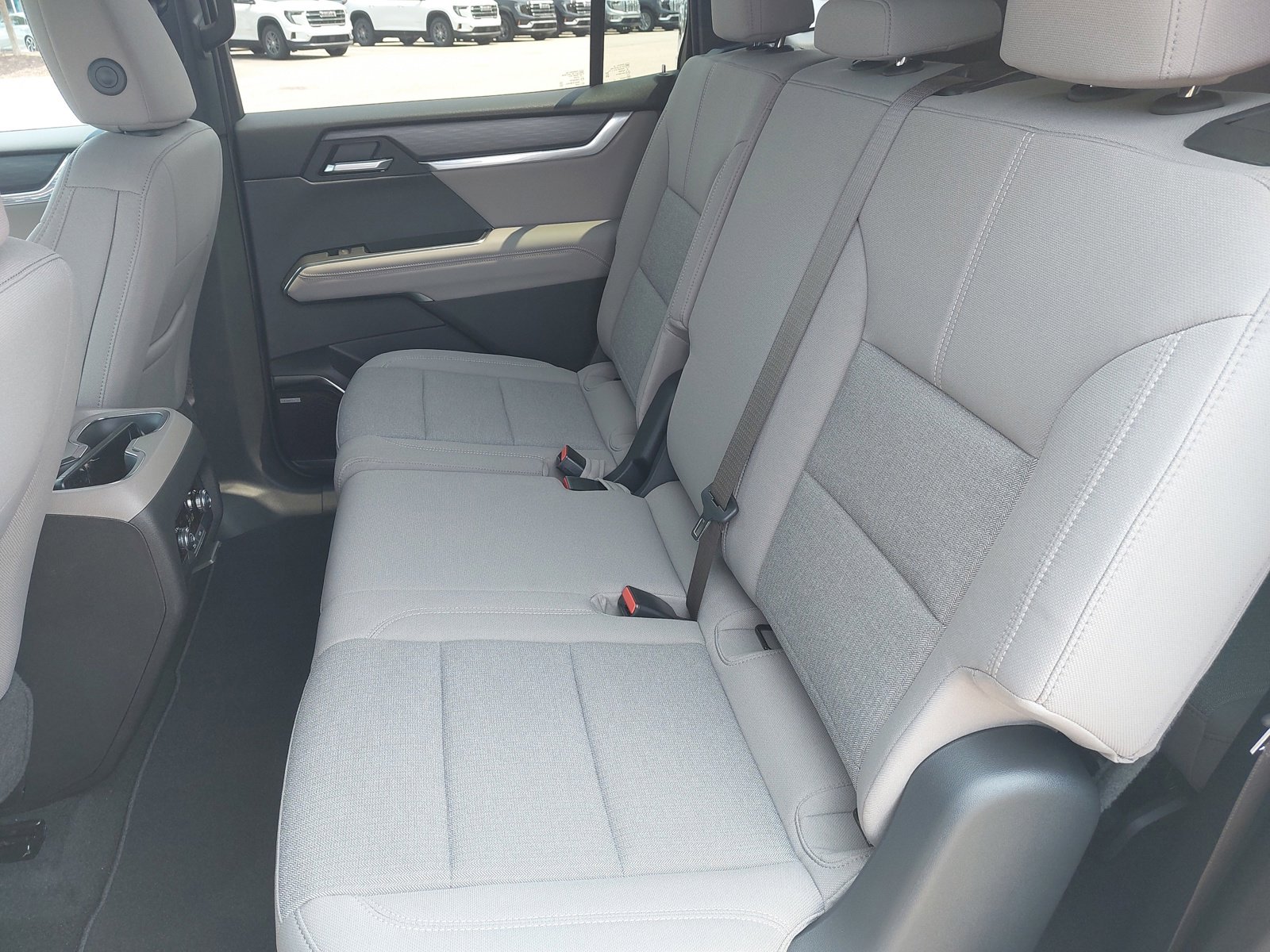 New 2025 GMC Acadia Elevation image 16