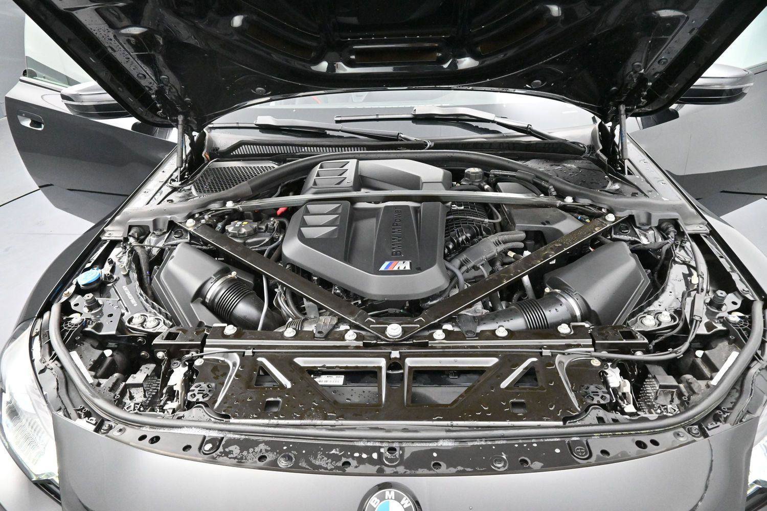 Used 2025 BMW M2 w/ Lighting Package RWD image 35
