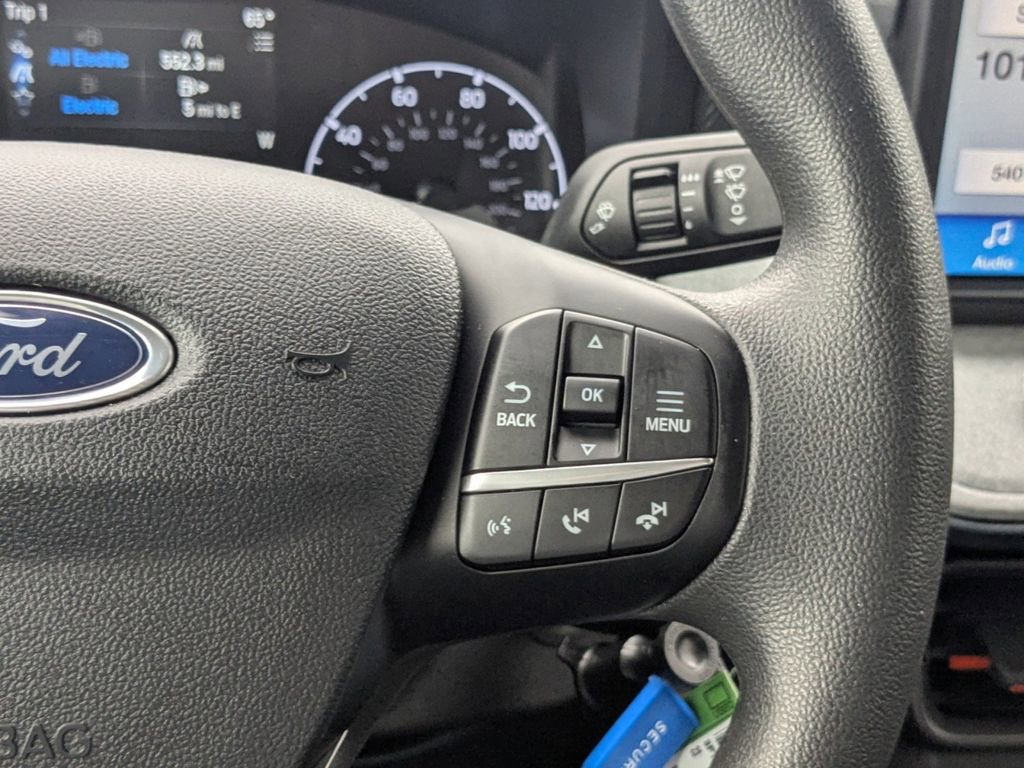 Certified 2023 Ford Maverick XLT image 27