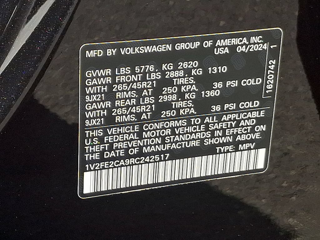 Certified 2024 Volkswagen Atlas Cross Sport SEL Premium R-Line AWD/4WD image 27