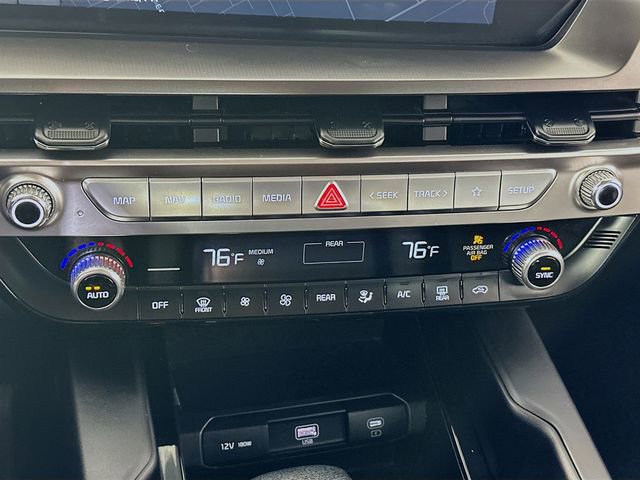 Used 2024 Kia Telluride LX image 18