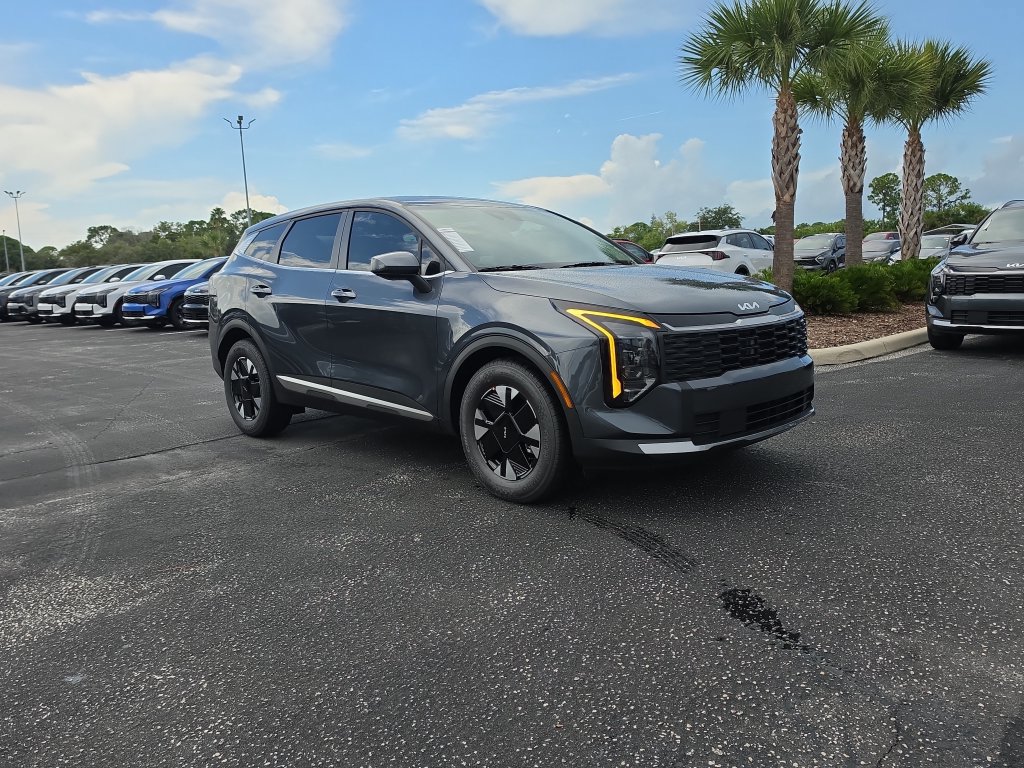 New 2027 Kia Sportage LX FWD image 2